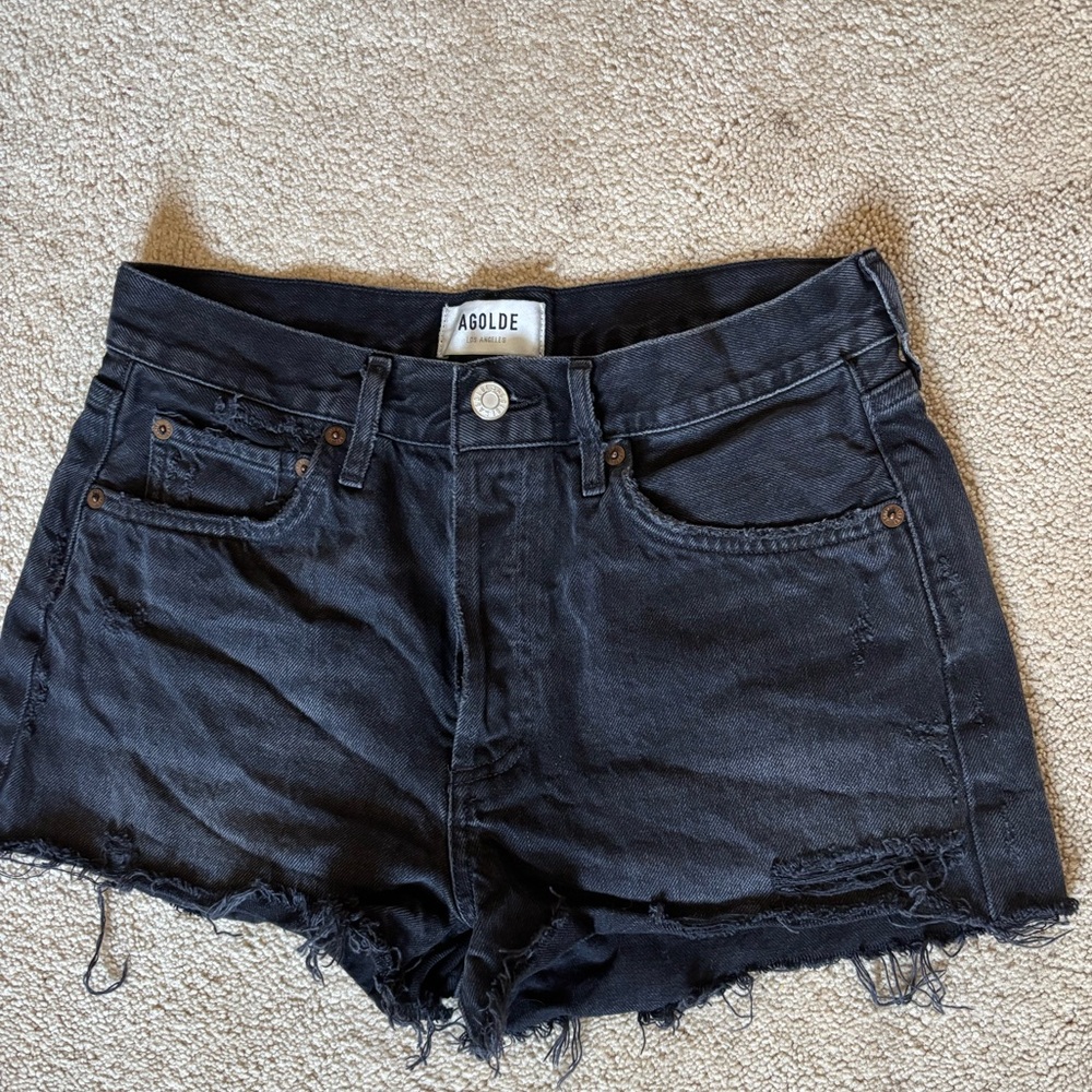 Agolde Black Raw-Hem Denim Shorts (PARKER VINTAGE CUT OFF SHORT)
